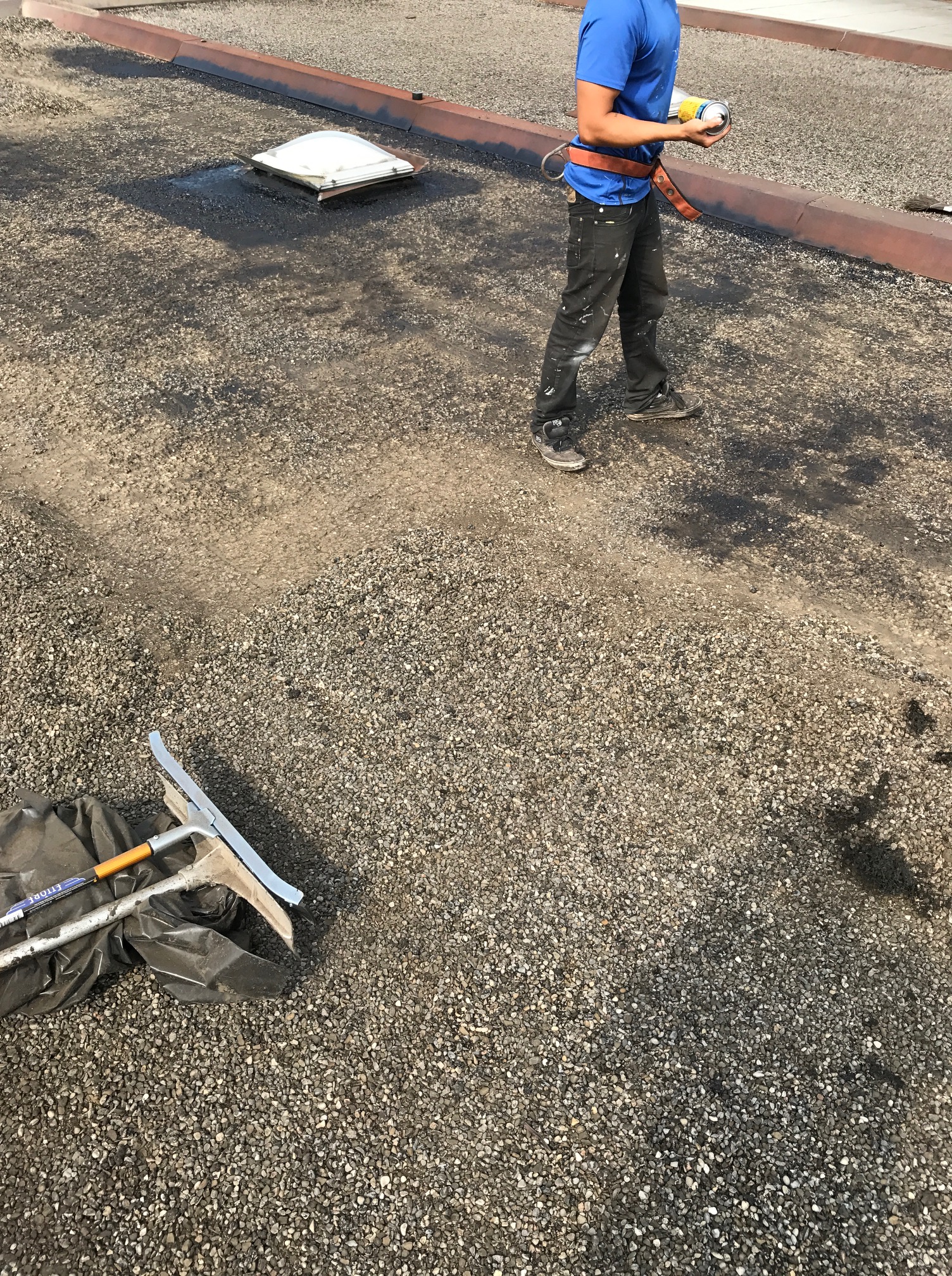 Tar and gravel roof repair Toronto